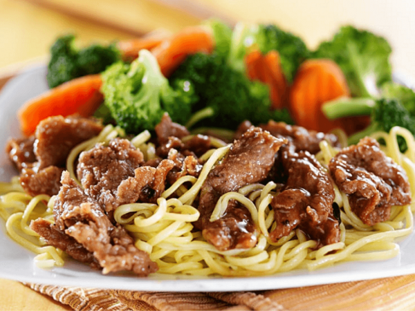 Mì xào bò