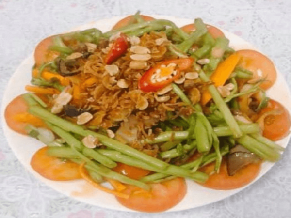 Rau muống trộn chua ngọt