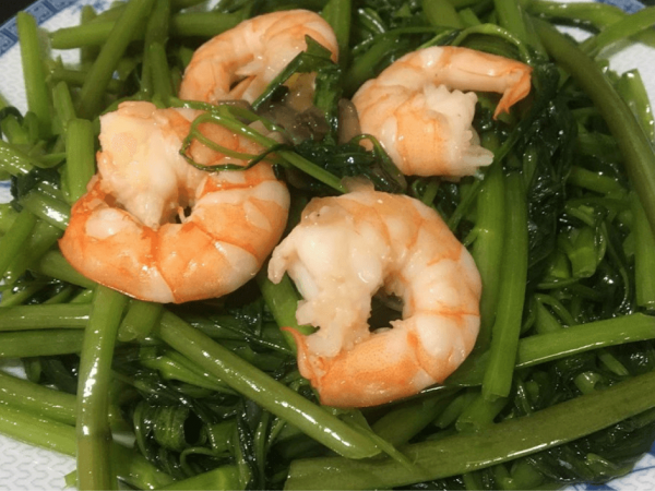 Rau muống xào hải sản