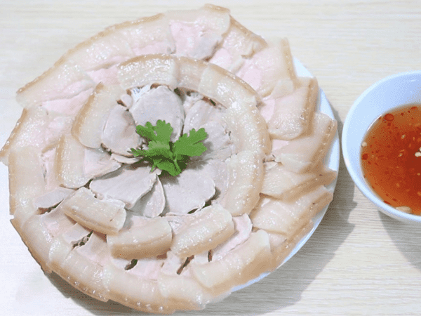 Thịt ba rọi luộc