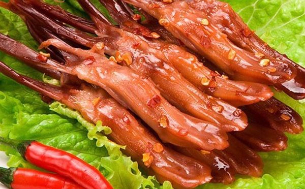 Lưỡi vịt xào sả ớt